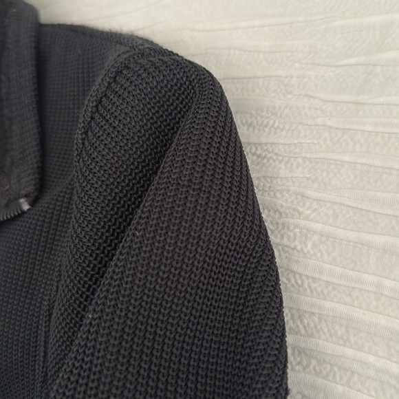 EUC Black Spyder Faux Fur Lined Breast Cancer Awareness Zip Up Jacket - Picture 8 of 15